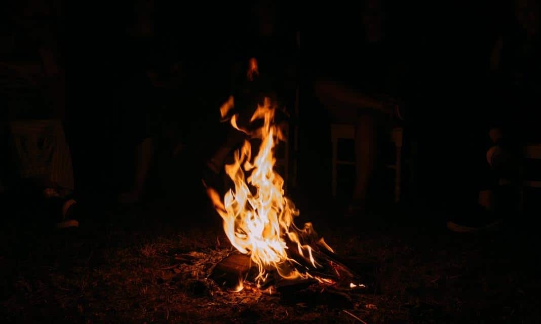 Rozpalanie ognisk w Siedlcach: Zasady i Wytyczne dotyczące Lokalizacji